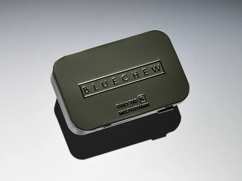 bluechew-tinluechew-dailytad-tin